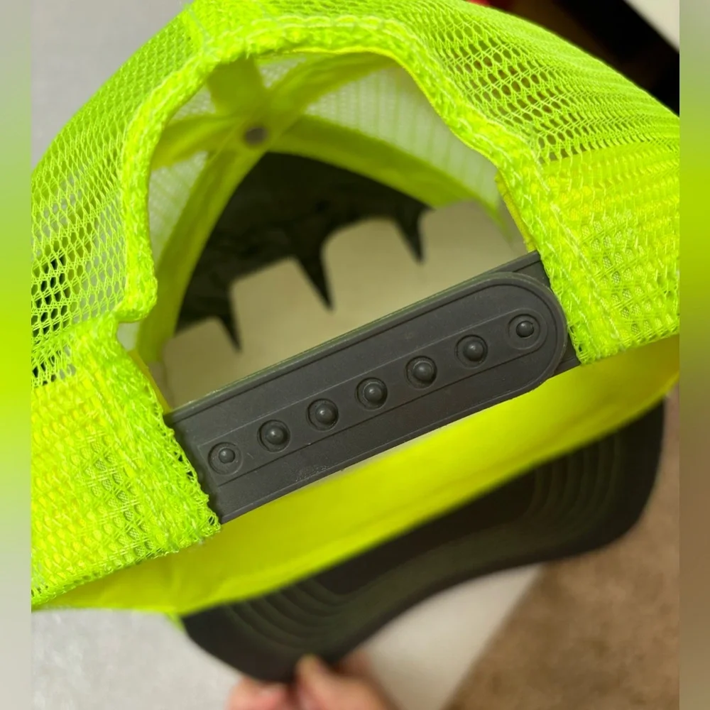 NWT John Deere snapback trucker cap highlighter yellow and gray one size